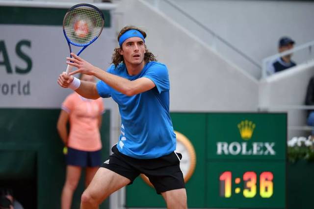 湖人则位列 湖人则位列