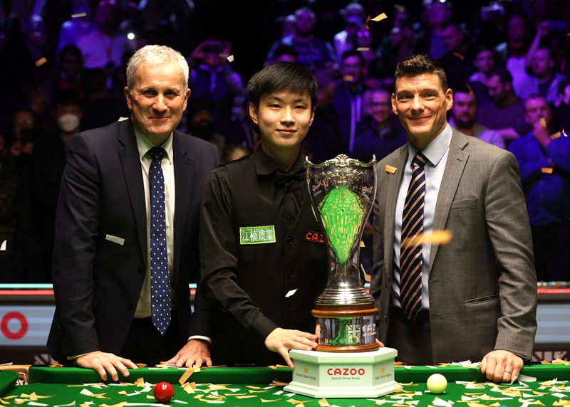 在去年的一 在去年的一