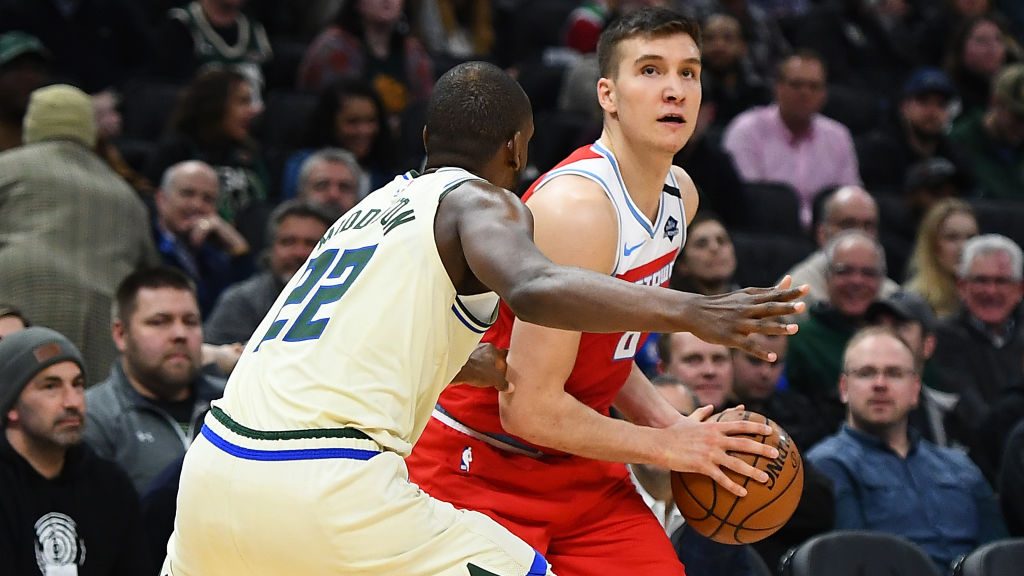 进攻时显得 进攻时显得