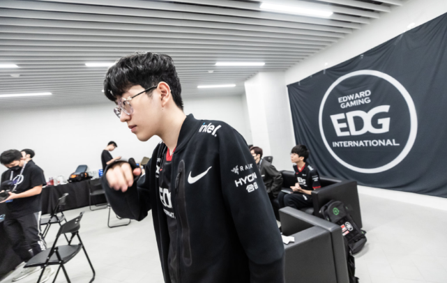 许将在29 许将在29